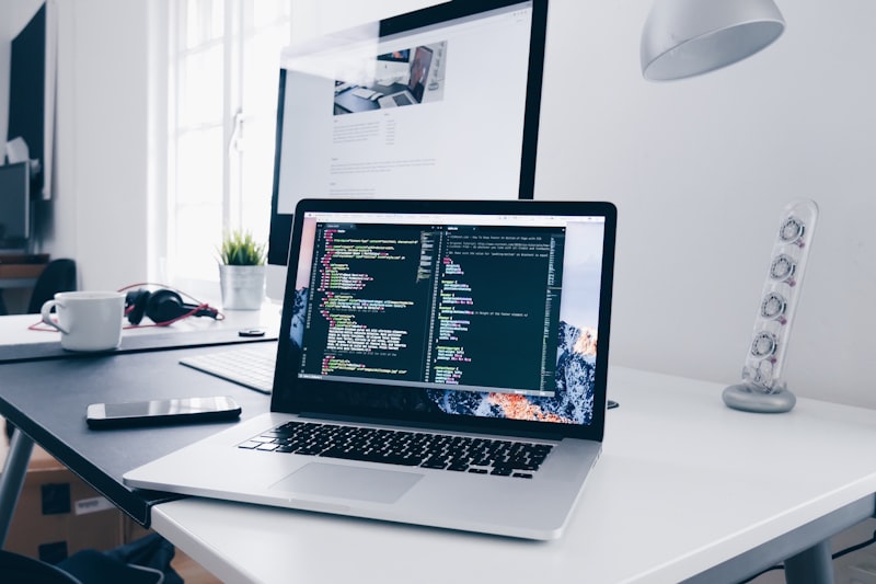 Operatore Informatico di Risorse Web